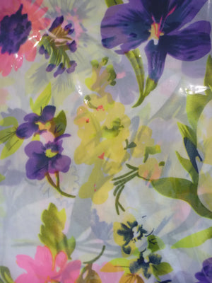 Open image in slideshow, Lightweight Floral Scarf
